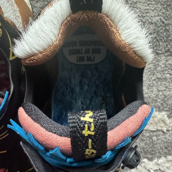 Reebok x Power Rangers Instapump Fury 94 Black Ruscly Gold Size 7 - Picture 7 of 16